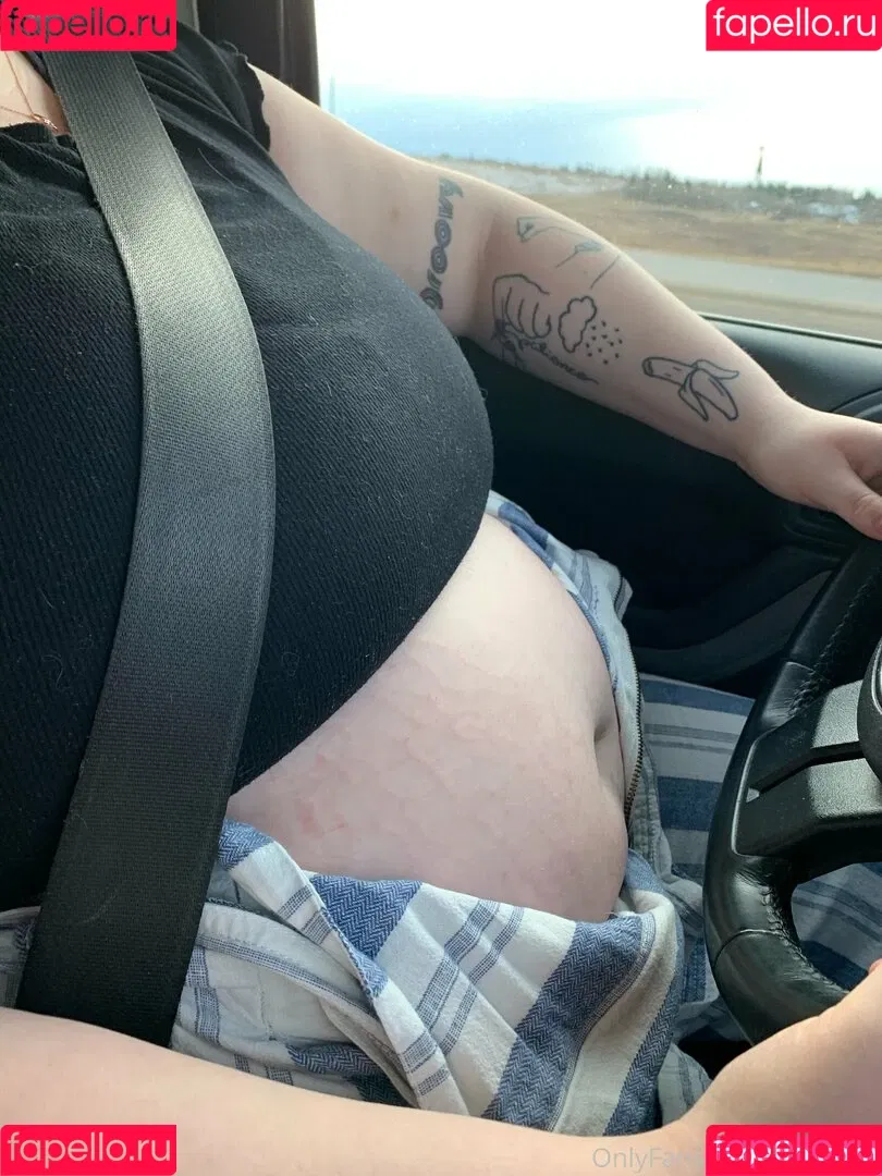 aliceeats Onlyfans Photo Gallery 
