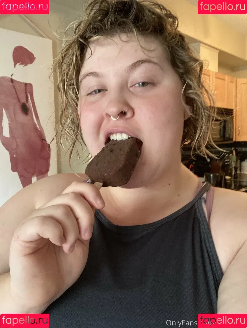 aliceeats Onlyfans Photo Gallery 