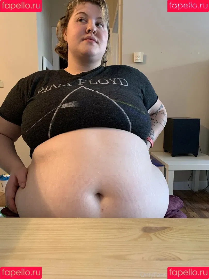 aliceeats Onlyfans Photo Gallery 