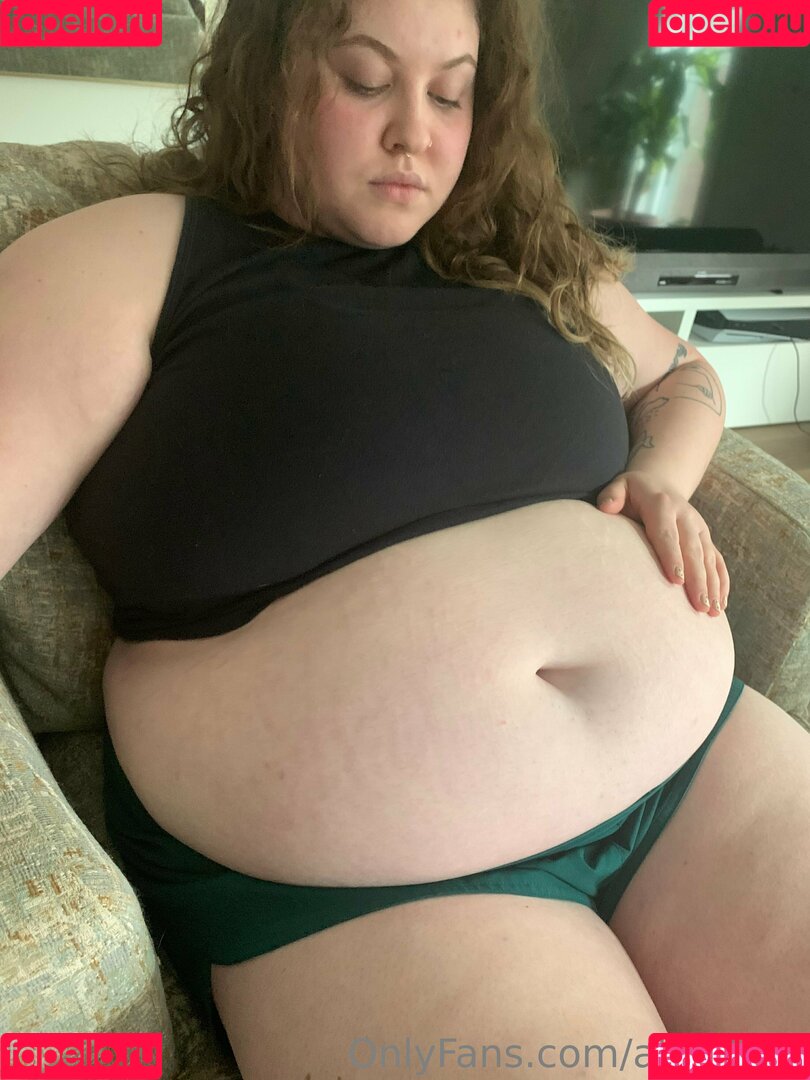 aliceeats Onlyfans Photo Gallery 