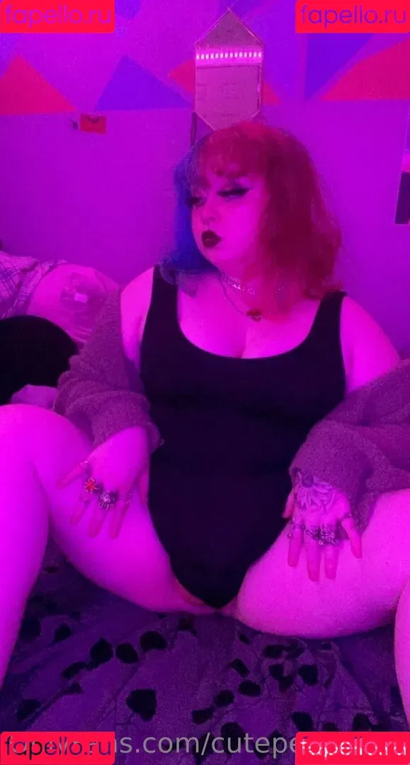 cutepeaches2 Onlyfans Photo Gallery 