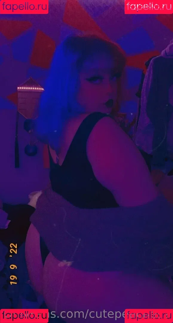 cutepeaches2 Onlyfans Photo Gallery 