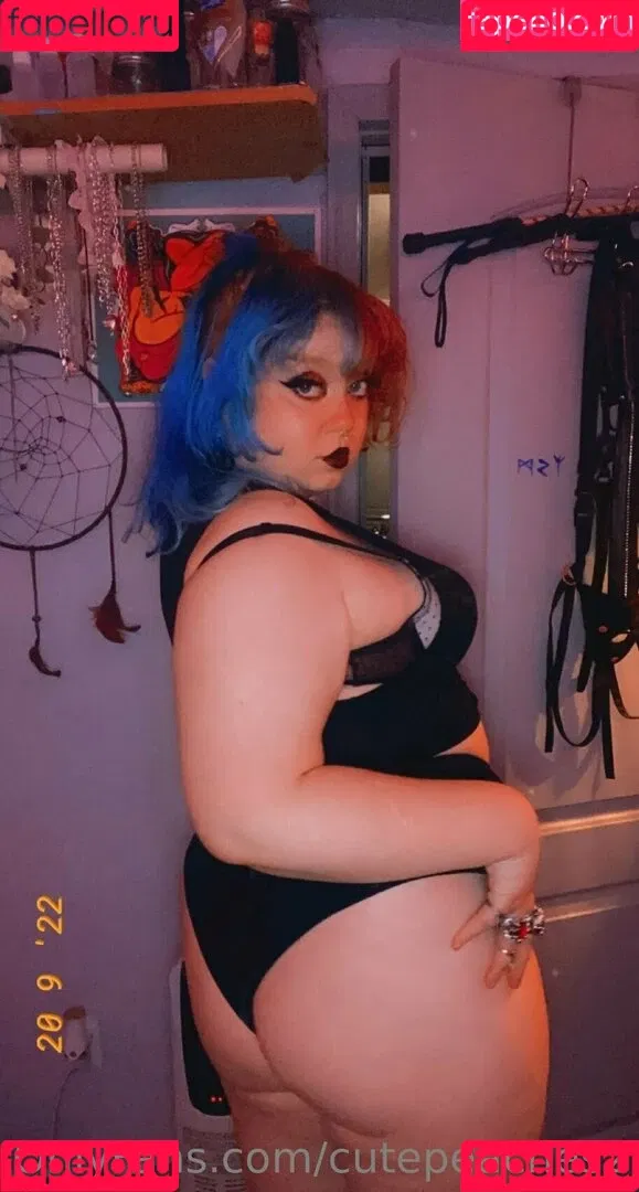 cutepeaches2 Onlyfans Photo Gallery 