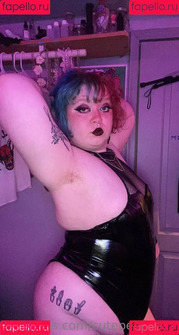 cutepeaches2 Onlyfans Photo Gallery 