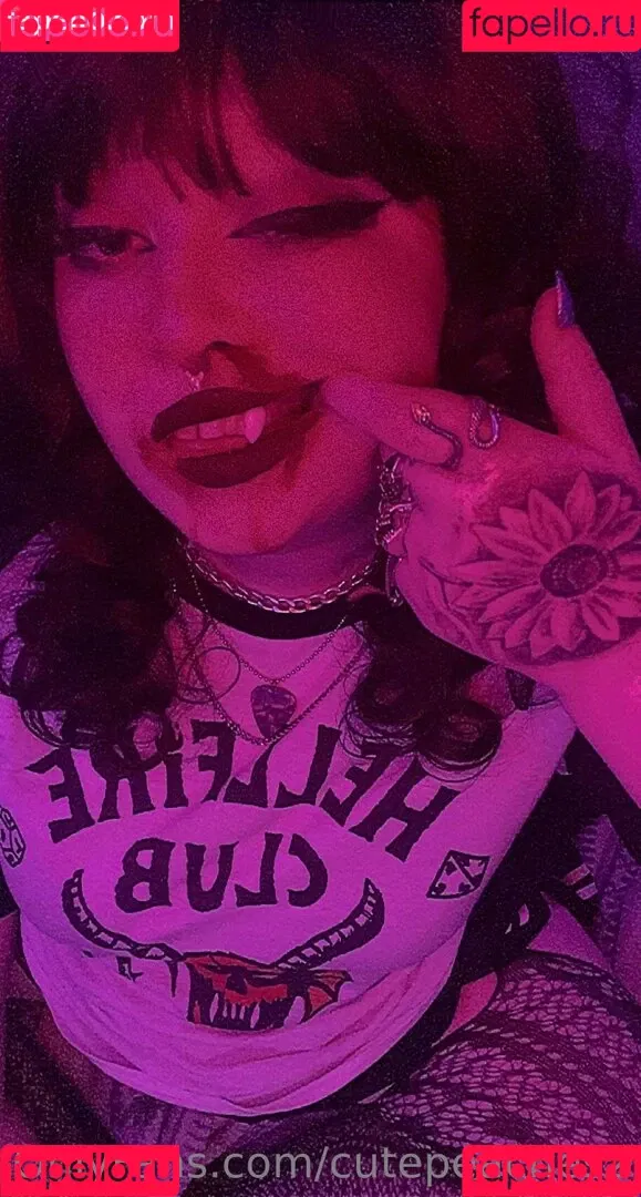 cutepeaches2 Onlyfans Photo Gallery 