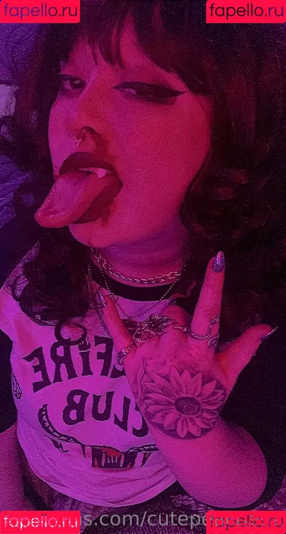cutepeaches2 Onlyfans Photo Gallery 