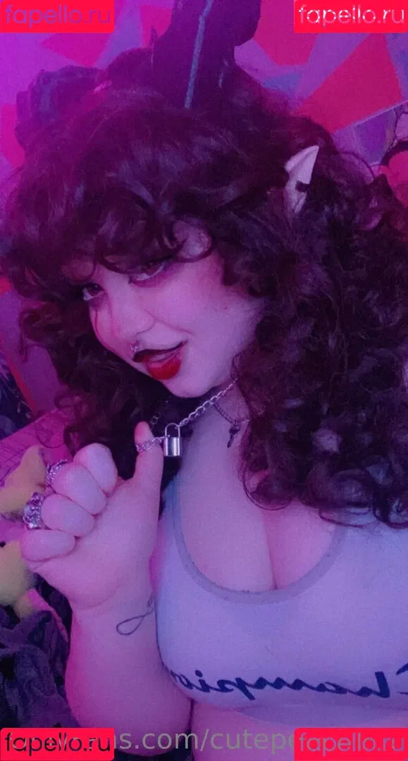 cutepeaches2 Onlyfans Photo Gallery 
