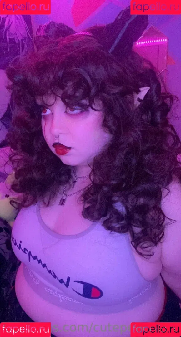 cutepeaches2 Onlyfans Photo Gallery 