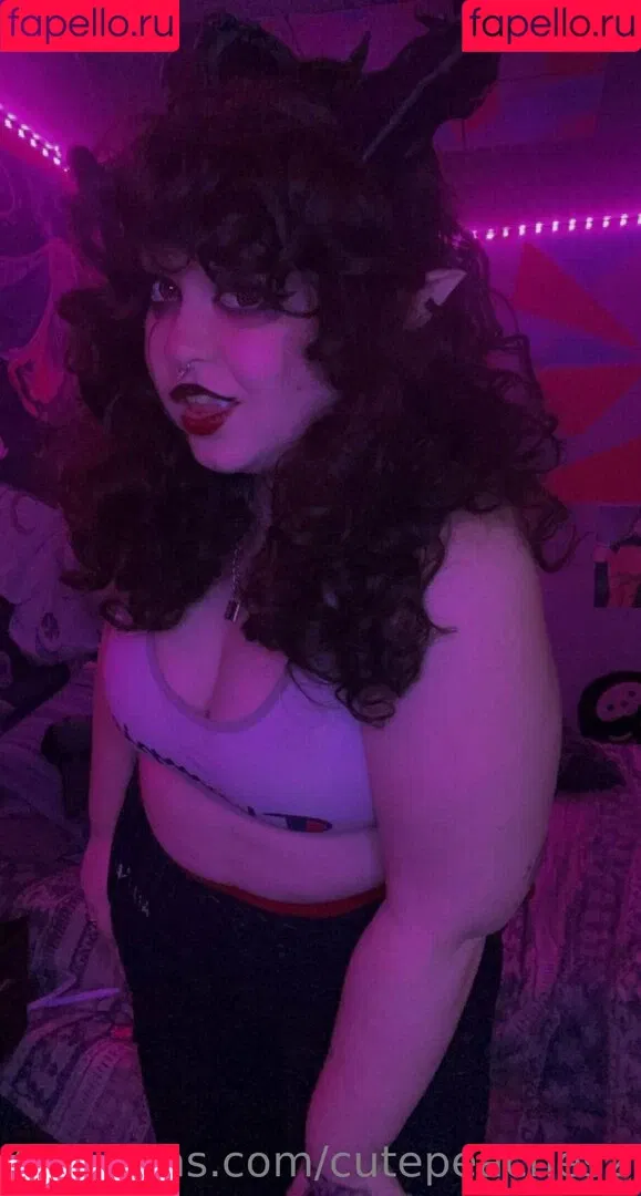 cutepeaches2 Onlyfans Photo Gallery 