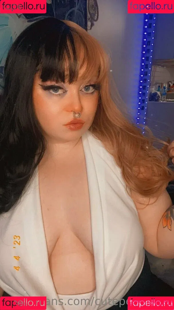 cutepeaches2 Onlyfans Photo Gallery 
