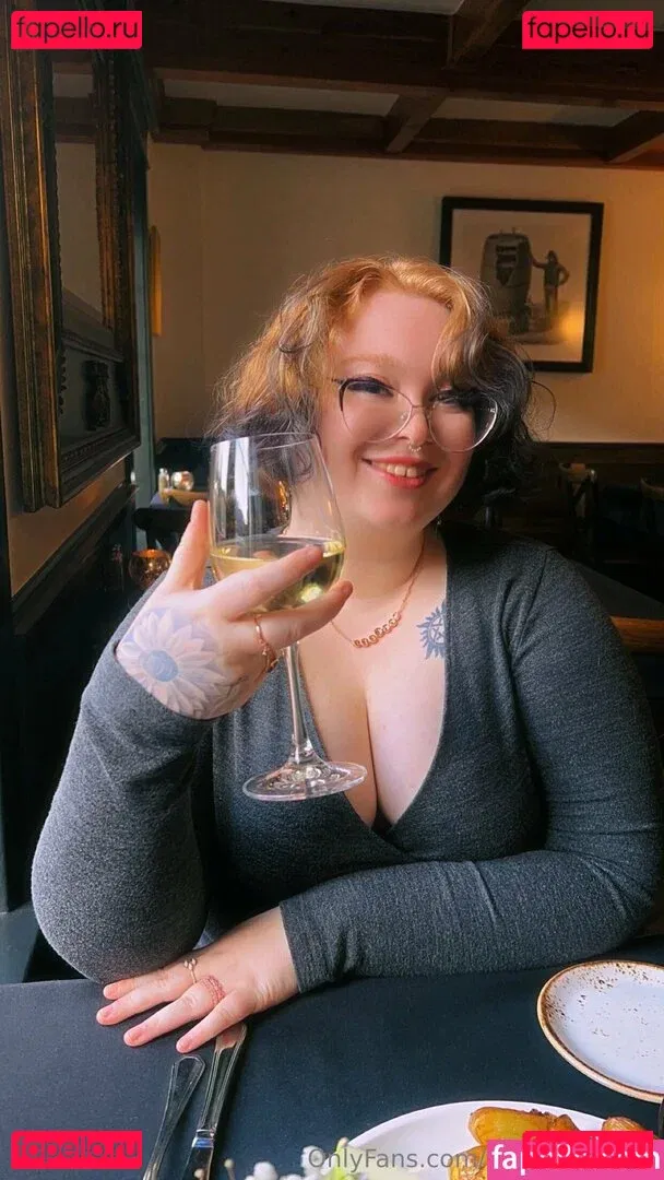 cutepeaches2 Onlyfans Photo Gallery 