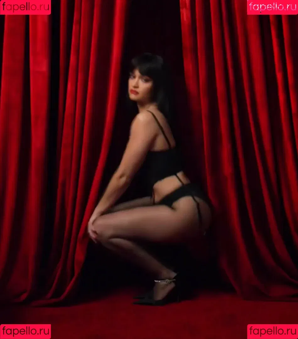 Olivia Cooke Onlyfans Photo Gallery 