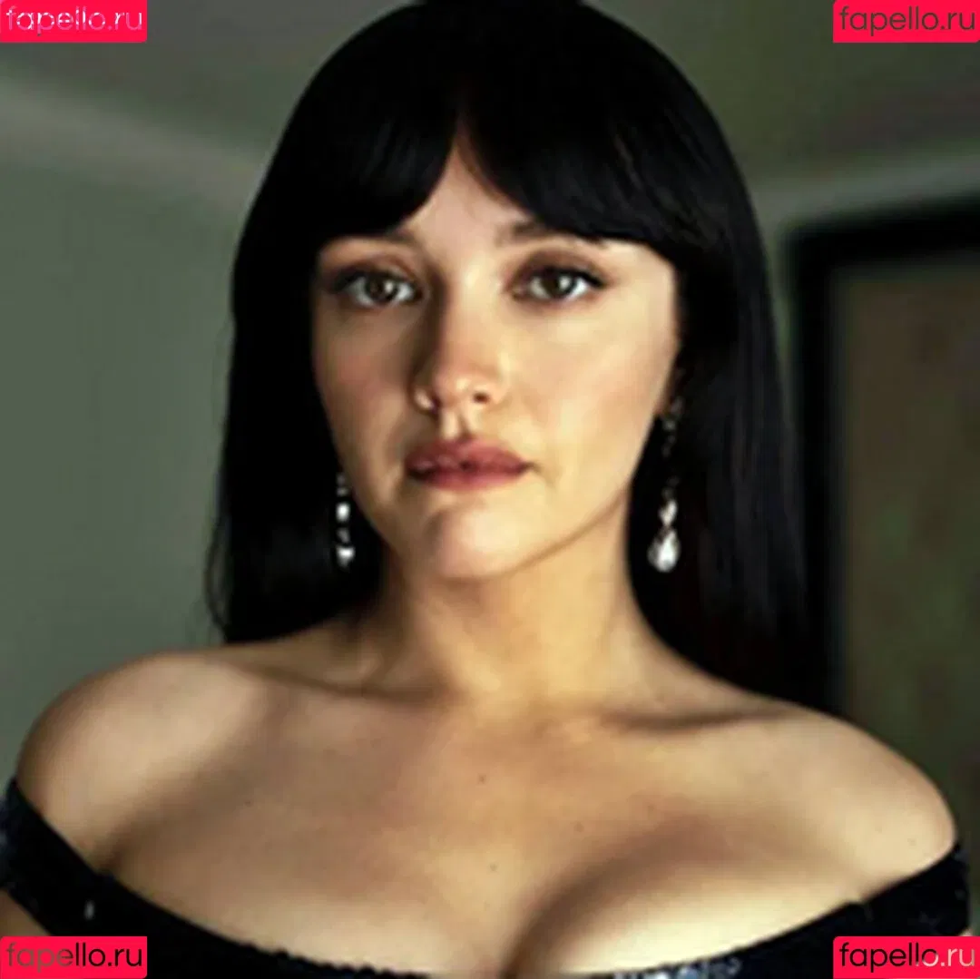 Olivia Cooke Onlyfans Photo Gallery 