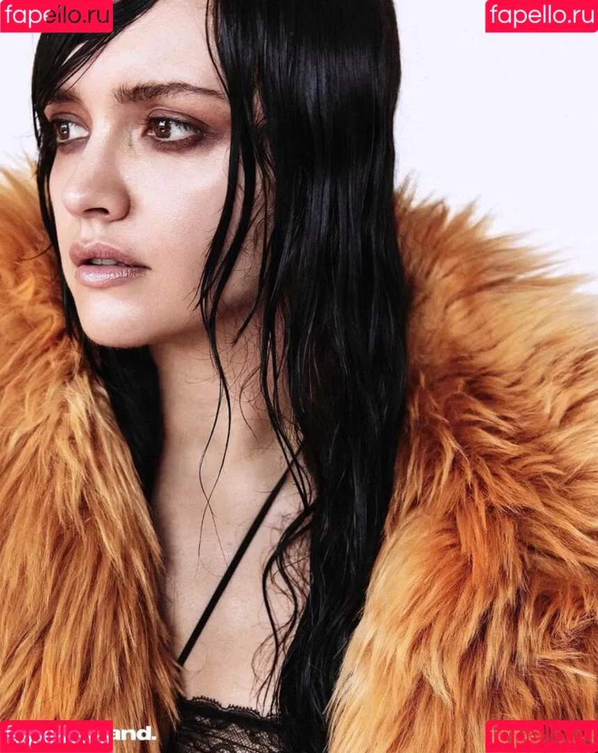 Olivia Cooke Onlyfans Photo Gallery 