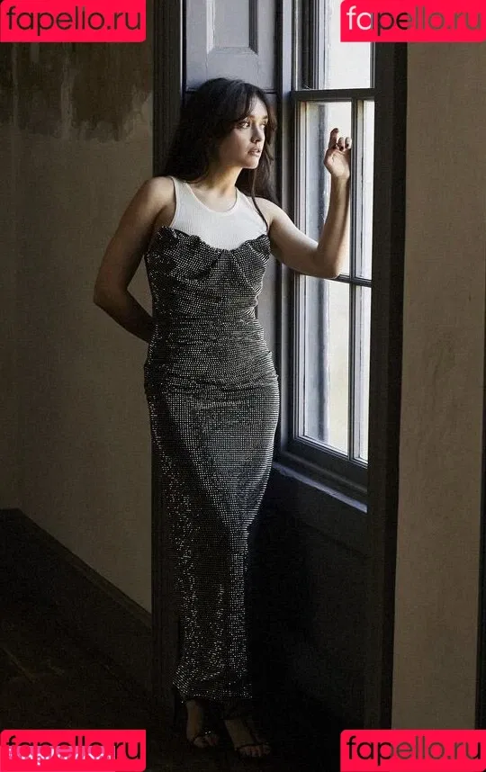 Olivia Cooke Onlyfans Photo Gallery 