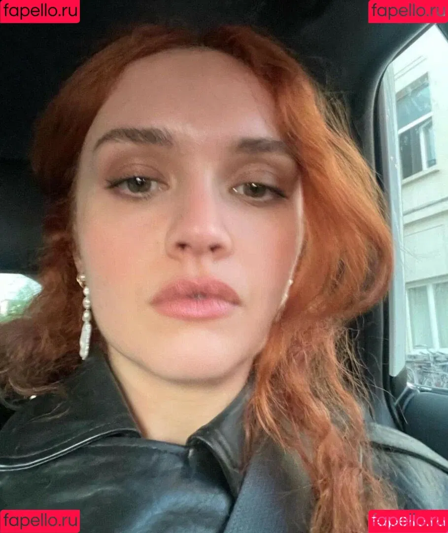 Olivia Cooke Onlyfans Photo Gallery 