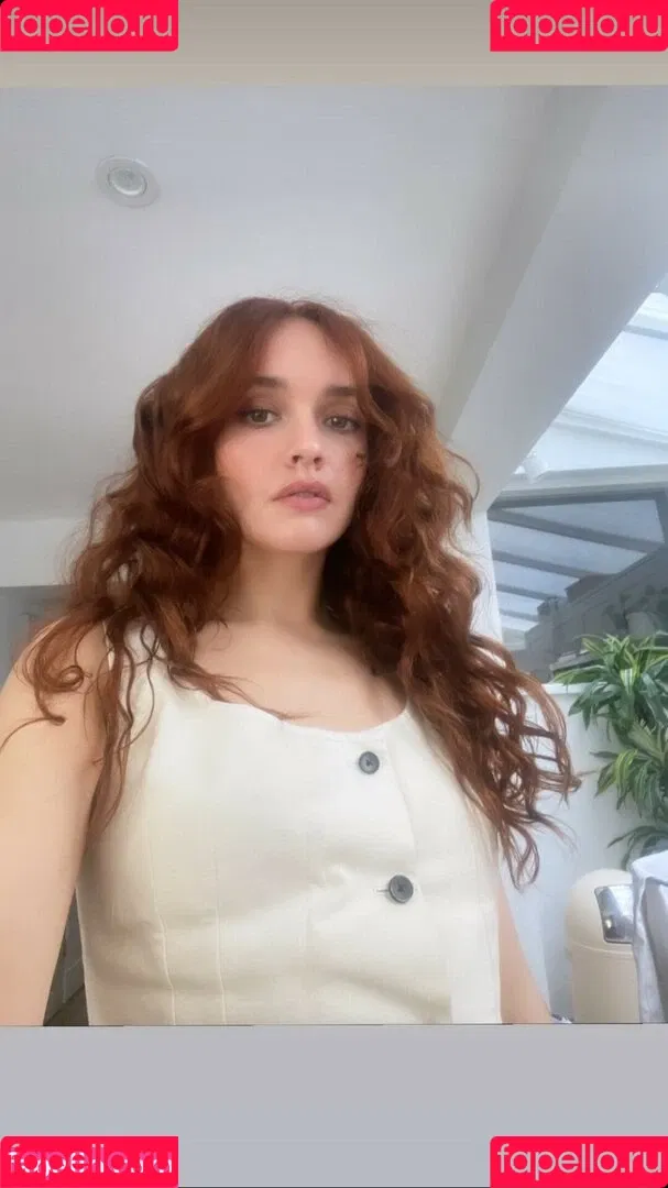 Olivia Cooke Onlyfans Photo Gallery 