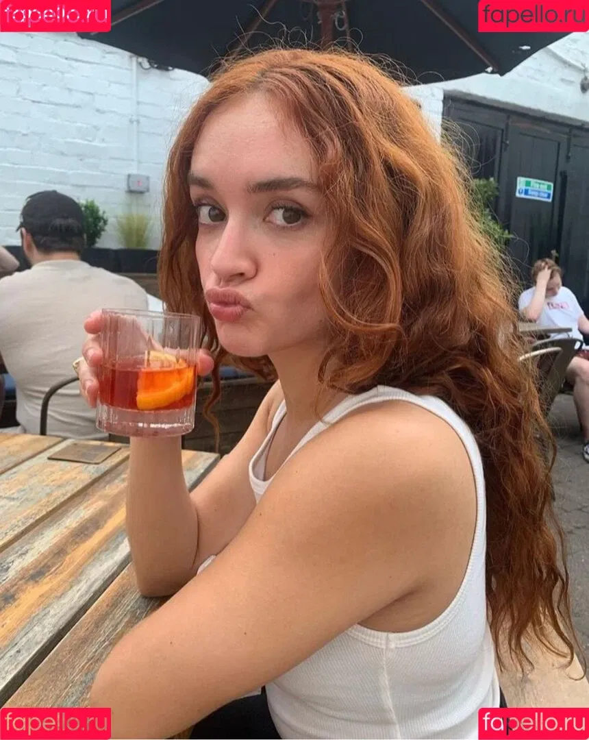 Olivia Cooke Onlyfans Photo Gallery 