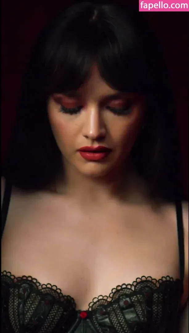 Olivia Cooke Onlyfans Photo Gallery 