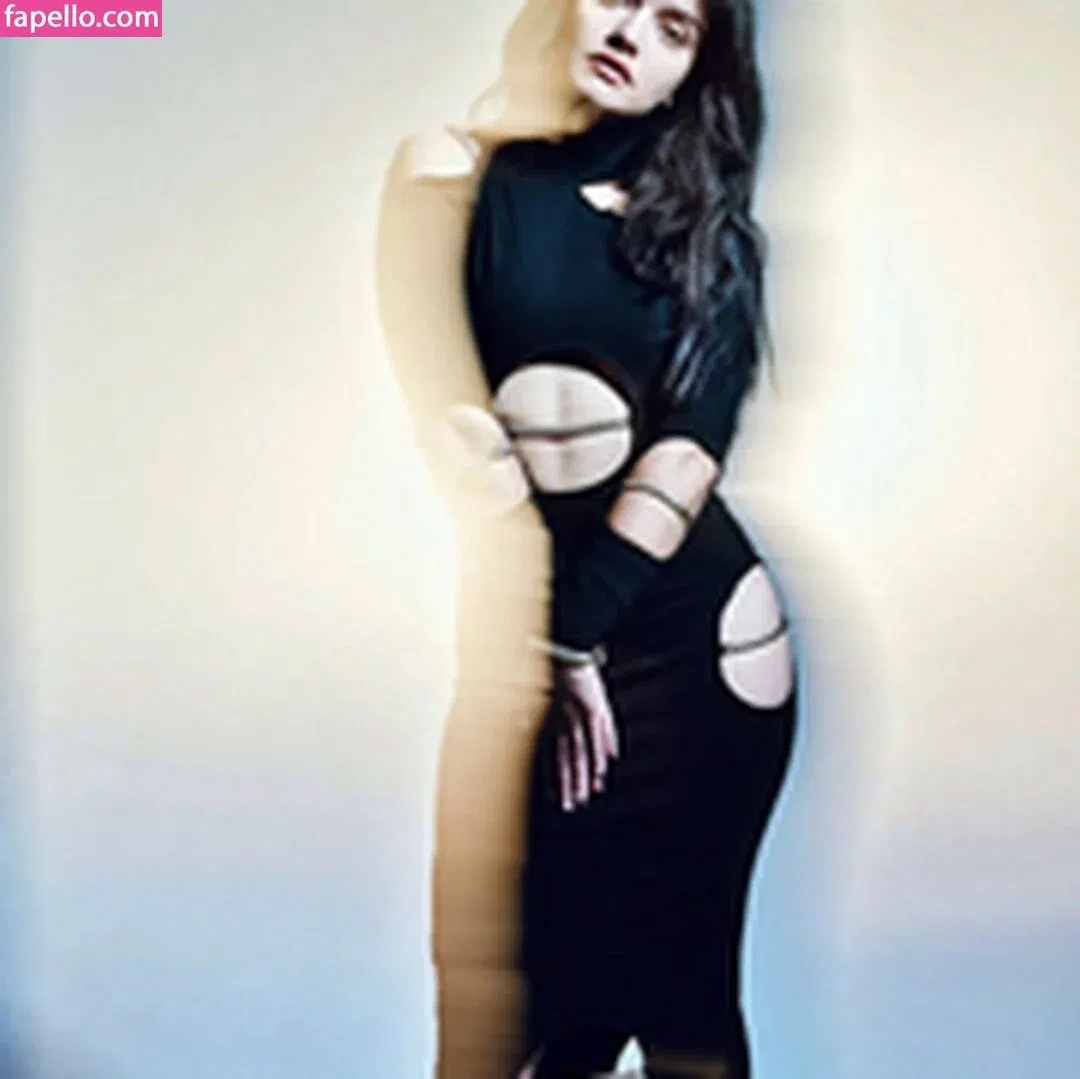 Olivia Cooke Onlyfans Photo Gallery 