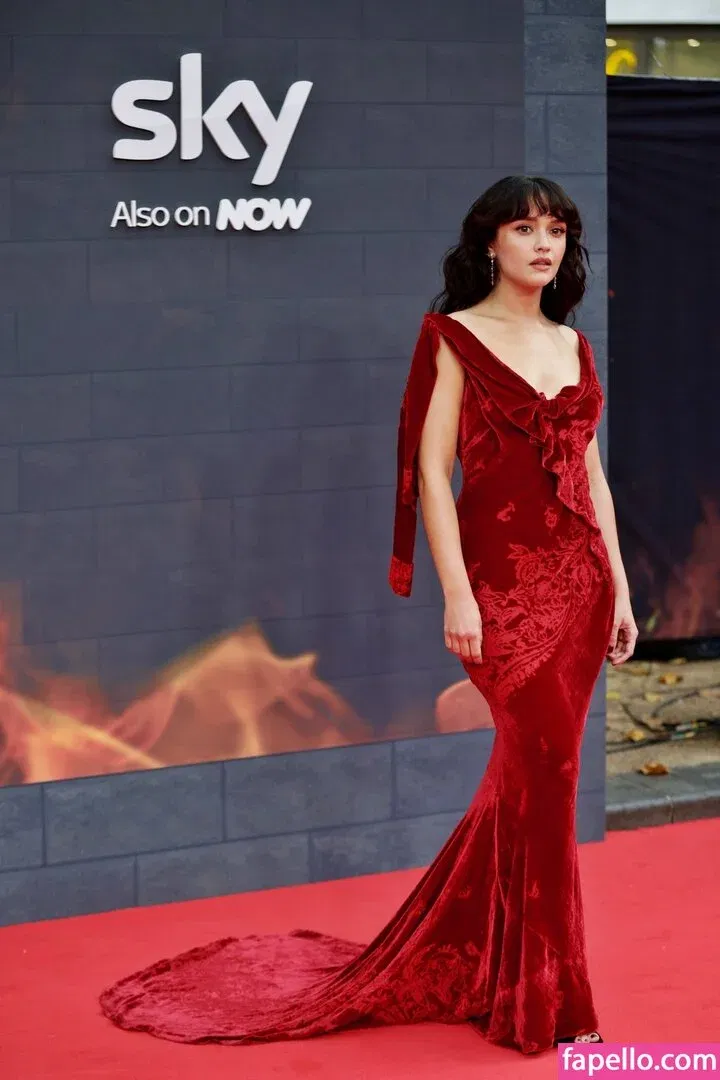 Olivia Cooke Onlyfans Photo Gallery 