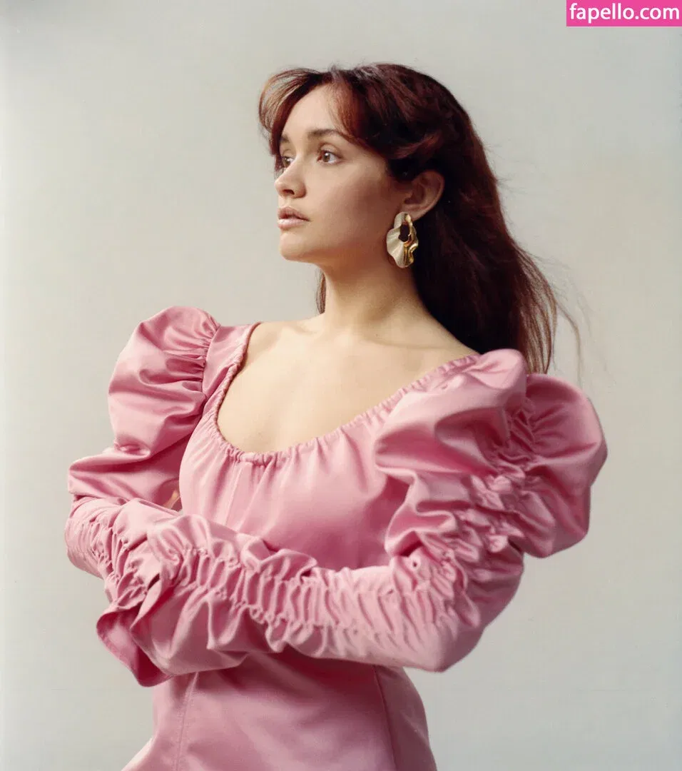 Olivia Cooke Onlyfans Photo Gallery 