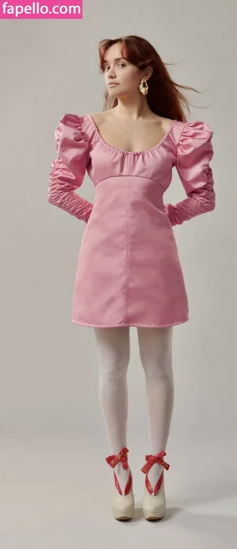 Olivia Cooke Onlyfans Photo Gallery 