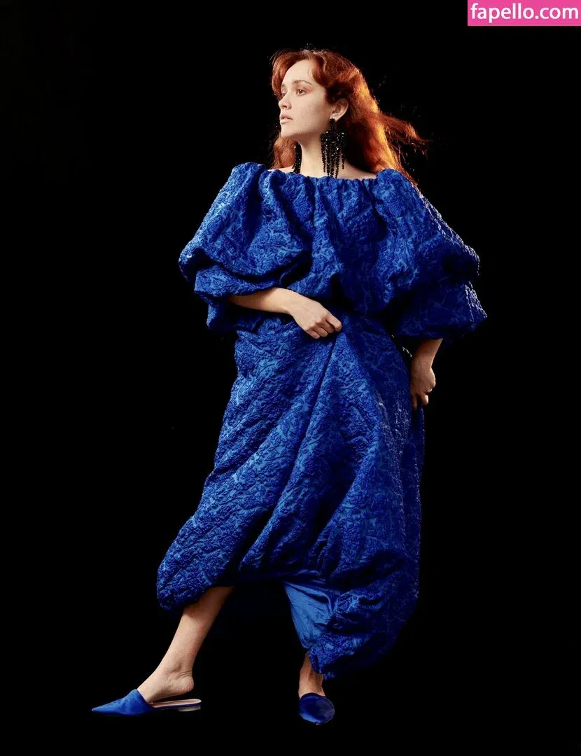 Olivia Cooke Onlyfans Photo Gallery 