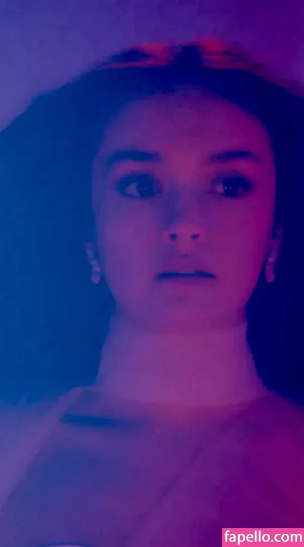 Olivia Cooke Onlyfans Photo Gallery 