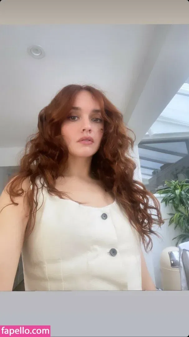 Olivia Cooke Onlyfans Photo Gallery 