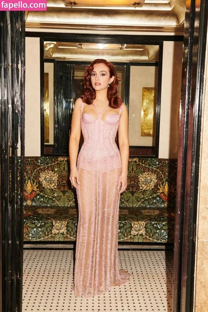 Olivia Cooke Onlyfans Photo Gallery 