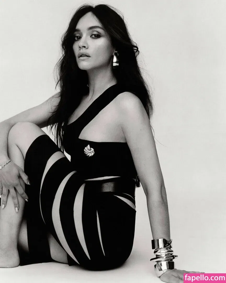 Olivia Cooke Onlyfans Photo Gallery 