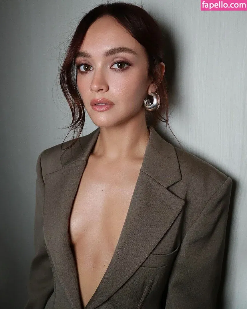 Olivia Cooke Onlyfans Photo Gallery 