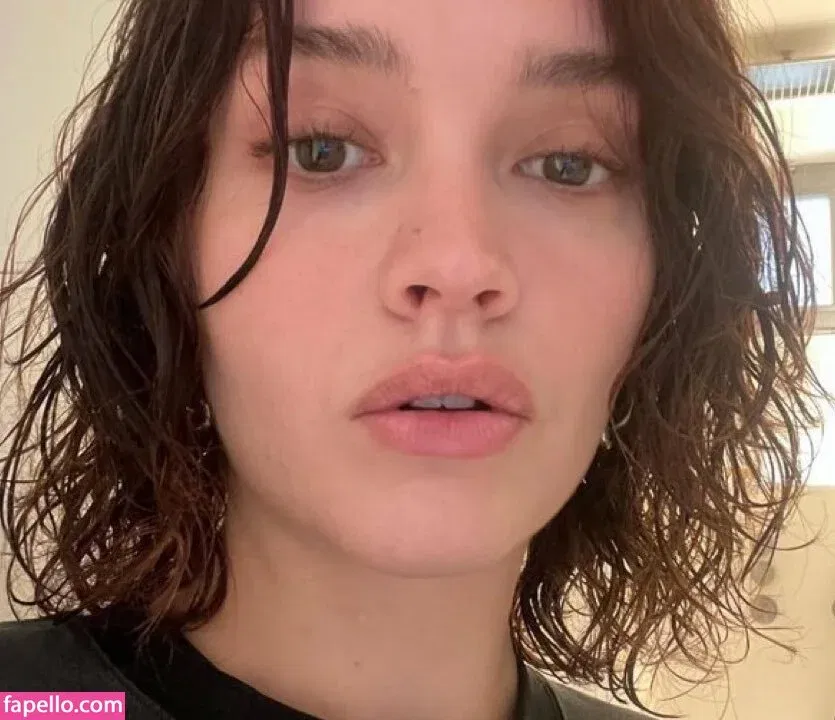 Olivia Cooke Onlyfans Photo Gallery 