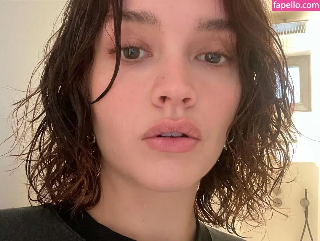 Olivia Cooke Onlyfans Photo Gallery 
