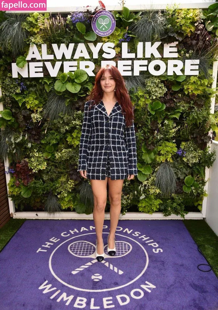 Olivia Cooke Onlyfans Photo Gallery 