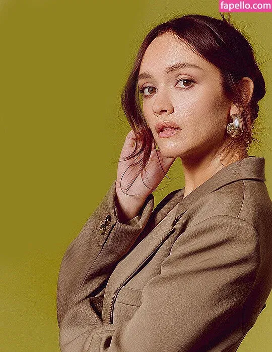 Olivia Cooke Onlyfans Photo Gallery 