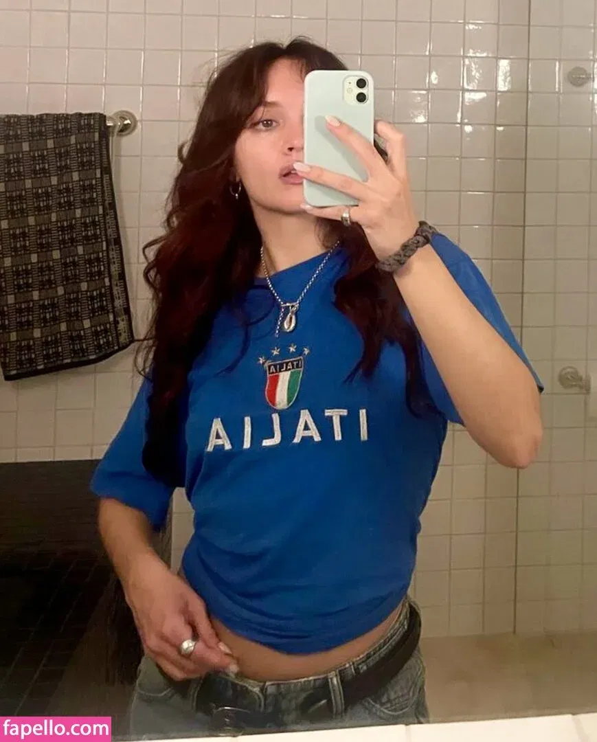 Olivia Cooke Onlyfans Photo Gallery 