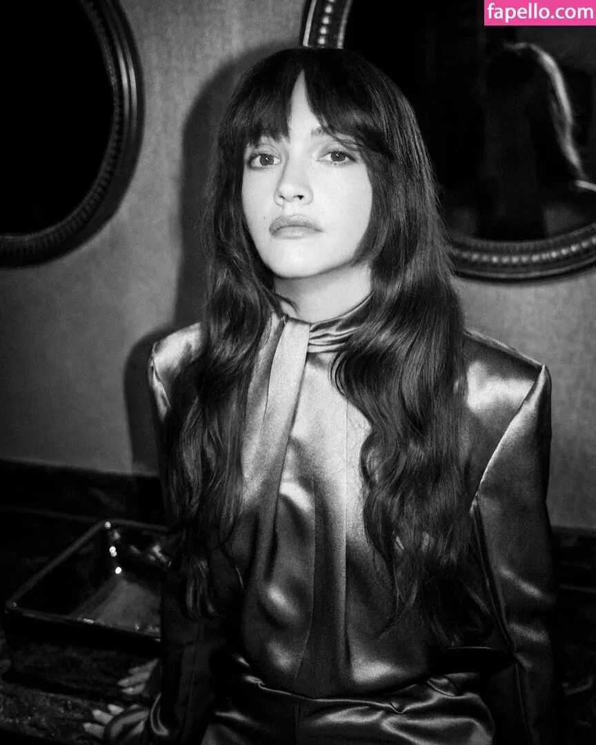 Olivia Cooke Onlyfans Photo Gallery 