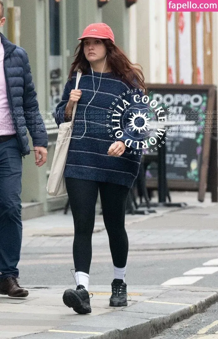 Olivia Cooke Onlyfans Photo Gallery 