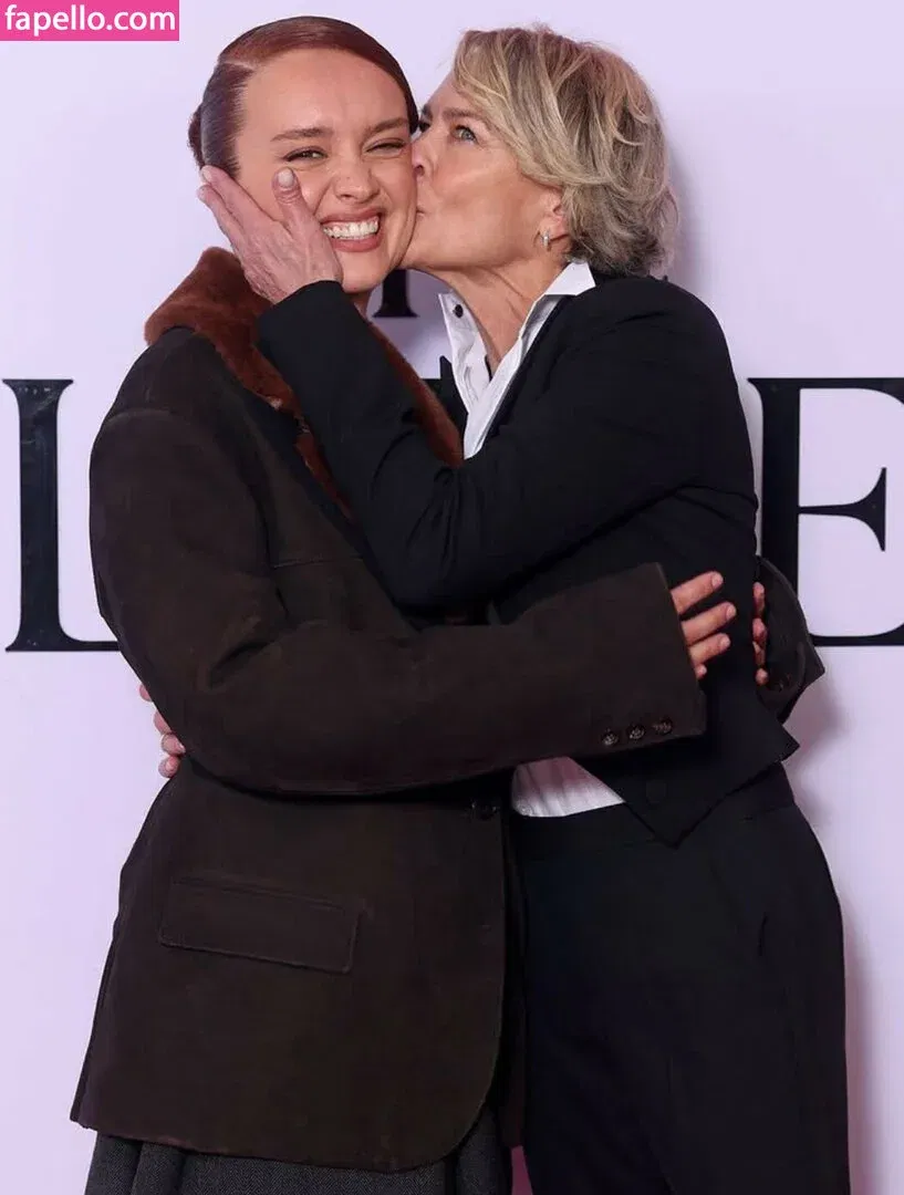 Olivia Cooke Onlyfans Photo Gallery 