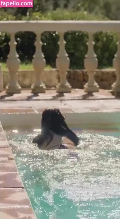 Olivia Cooke Onlyfans Photo Gallery 