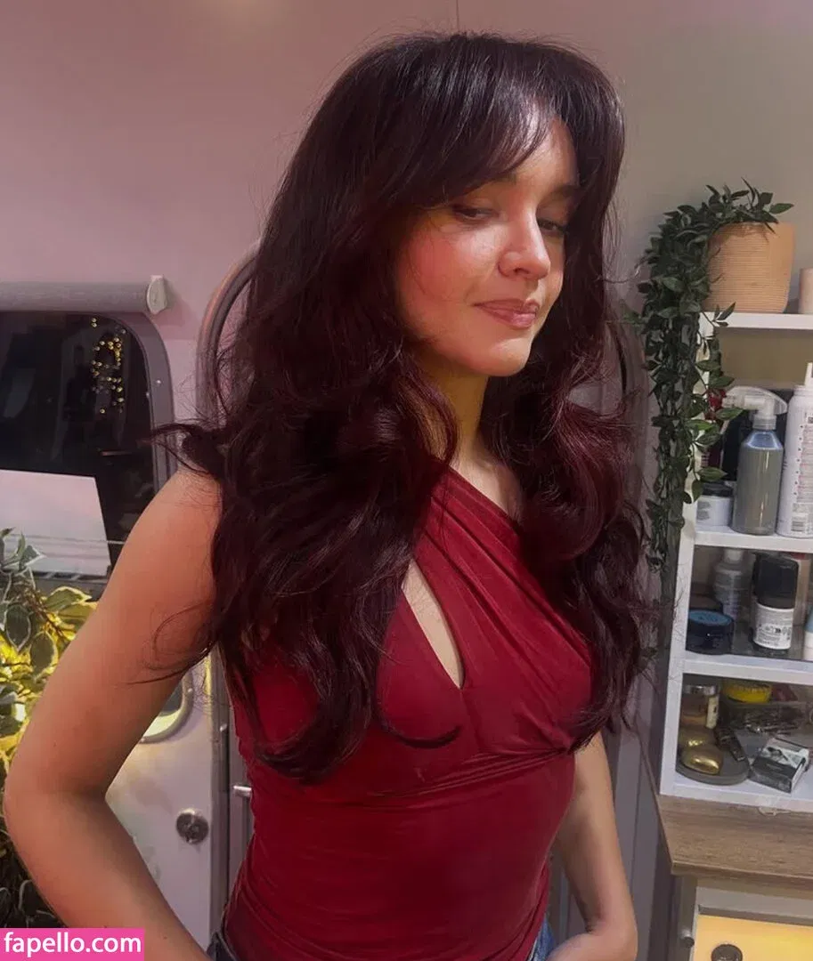 Olivia Cooke Onlyfans Photo Gallery 