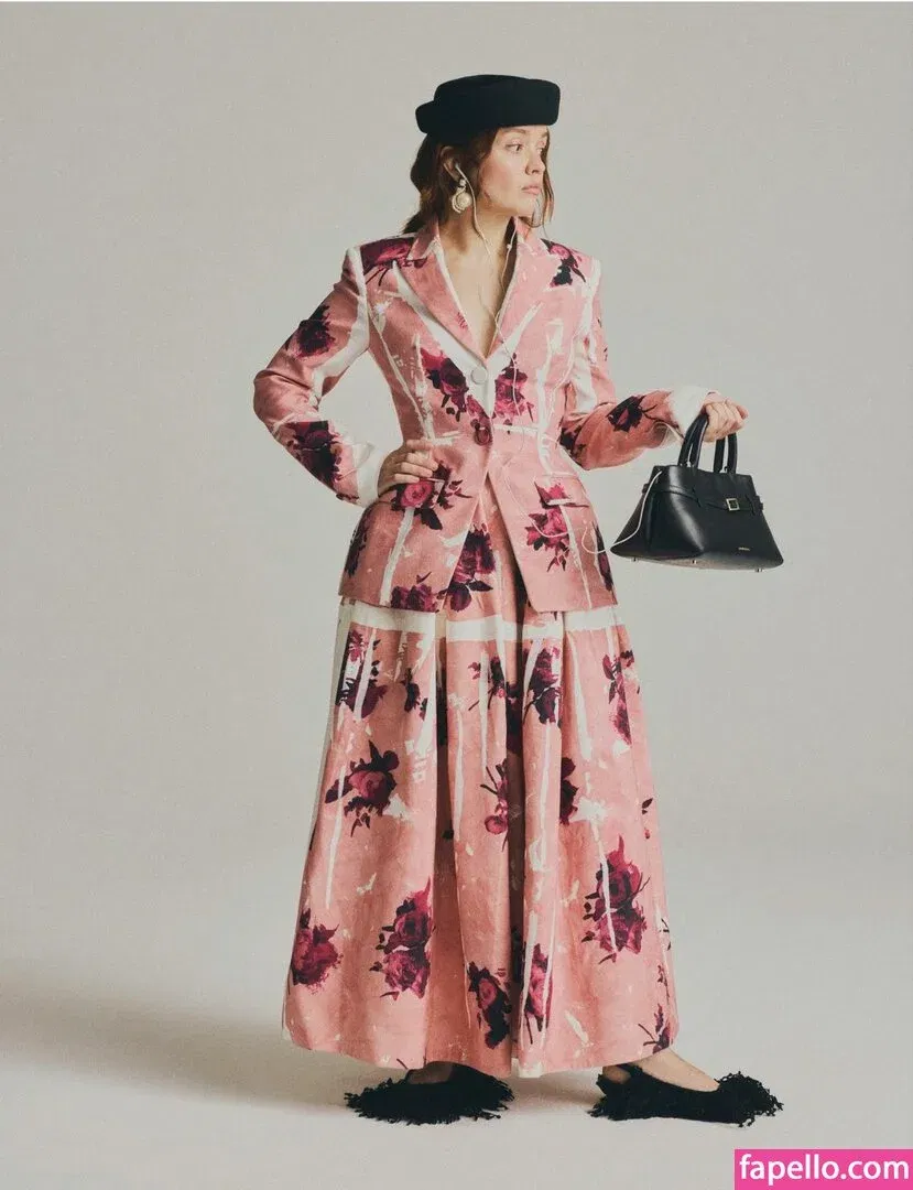 Olivia Cooke Onlyfans Photo Gallery 