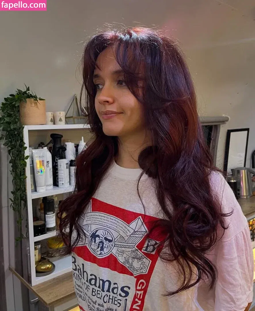 Olivia Cooke Onlyfans Photo Gallery 