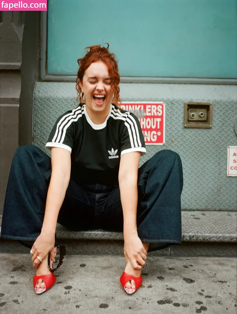 Olivia Cooke Onlyfans Photo Gallery 