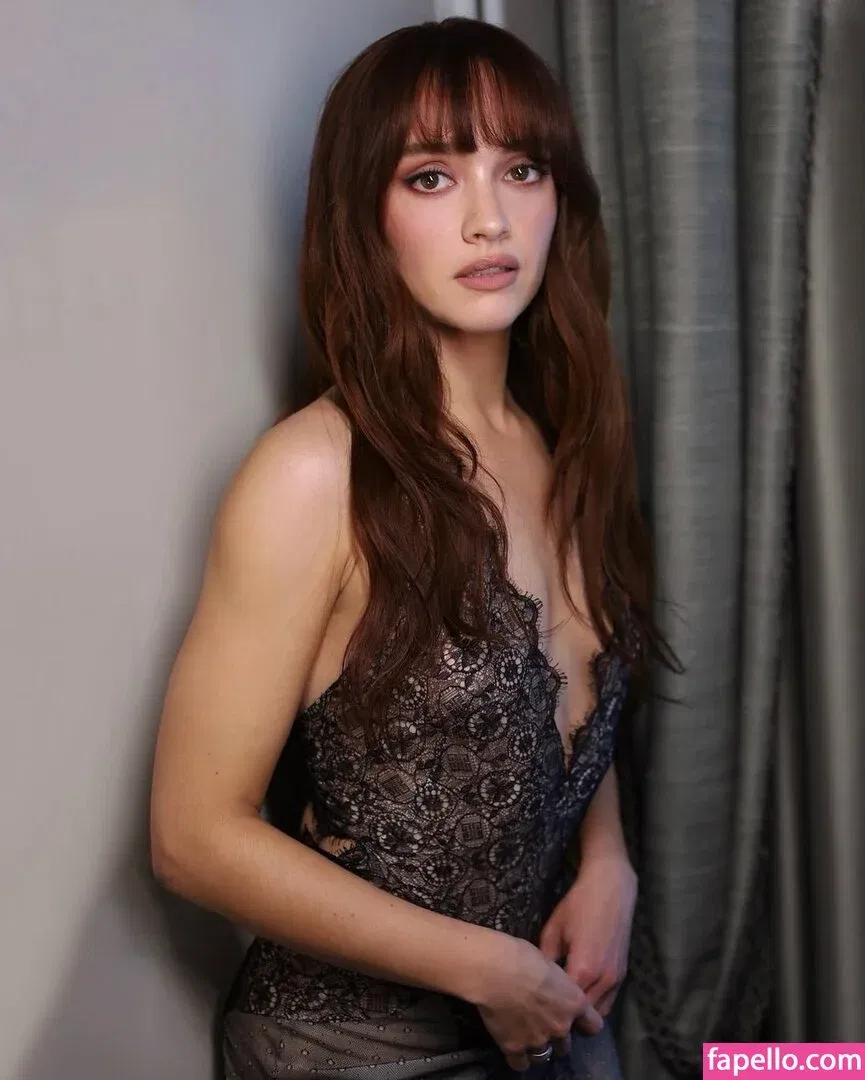Olivia Cooke Onlyfans Photo Gallery 