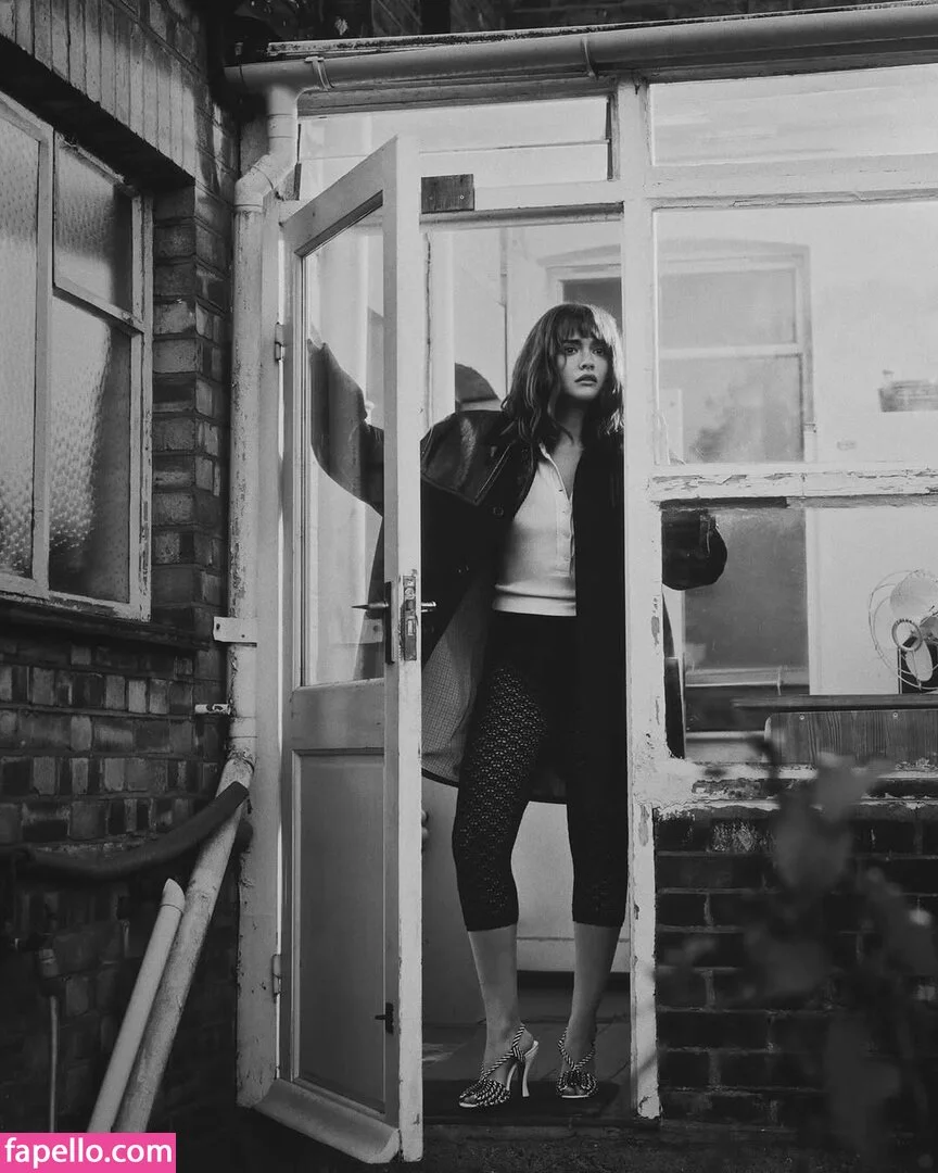 Olivia Cooke Onlyfans Photo Gallery 