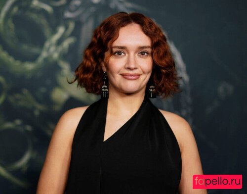 Olivia Cooke Nude Onlyfans Photo 46