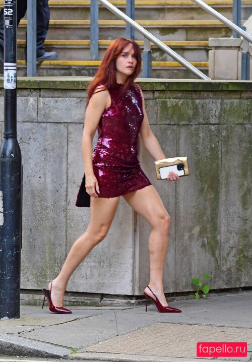 Olivia Cooke Nude Onlyfans Photo 4